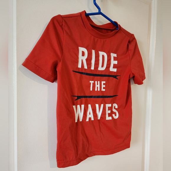 4t Red Old Navy "RIDE THE WAVES" rashguard swimshirt Vacation Spring Break beach - Picture 12 of 14